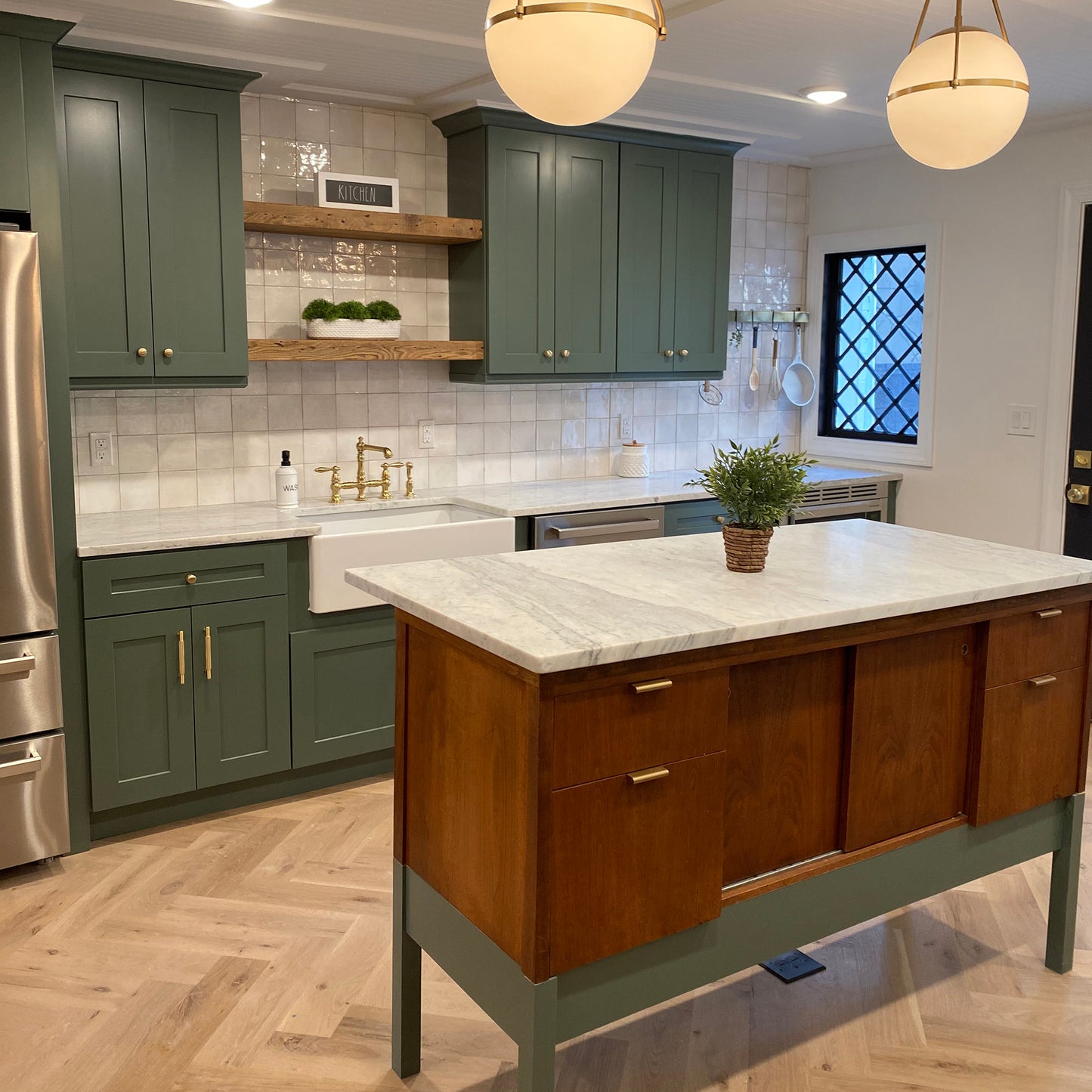 Modern Knurled Cabinet Pulls and Knobs