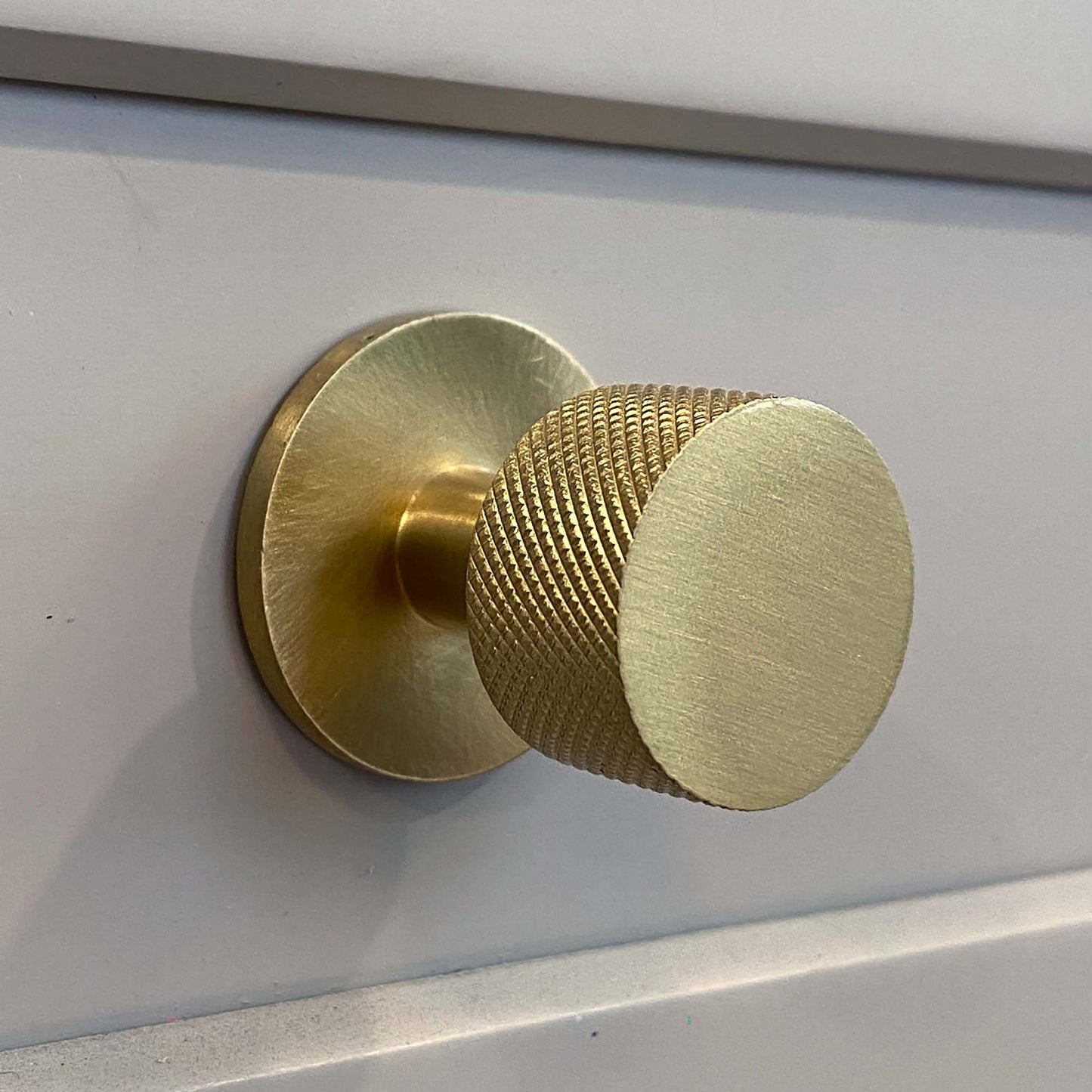 Round Knurled Cabinet Knob with Backing Plate Solid Brass